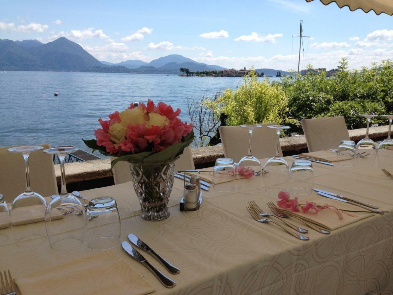 Albergo La Ripa Baveno Exterior photo